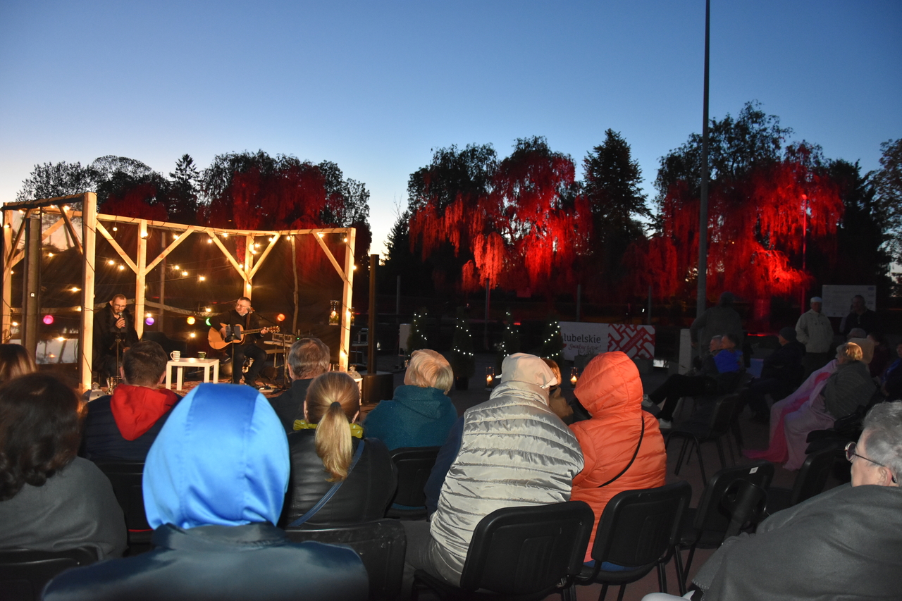 Koncert na molo. Adam Szabat